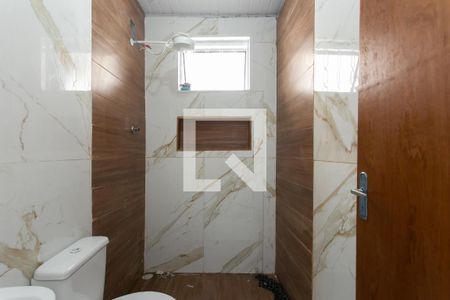 Banheiro  de casa para alugar com 1 quarto, 81m² em Vila Carmosina, São Paulo