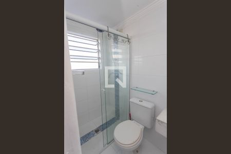 Apartamento à venda com 56m², 2 quartos e 1 vaga Apartamento à venda com 56m², 2 quartos e 1 vagaBanheiro da suíte