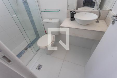 Apartamento à venda com 56m², 2 quartos e 1 vaga Apartamento à venda com 56m², 2 quartos e 1 vagaBanheiro da suíte