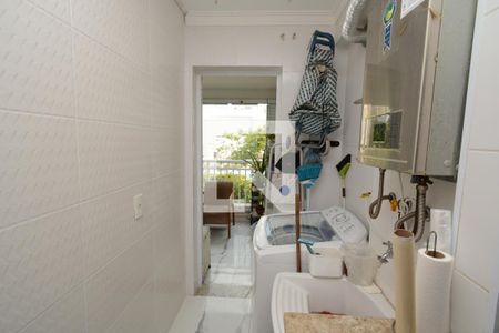 Apartamento à venda com 83m², 3 quartos e 1 vagaÁrea de Serviço