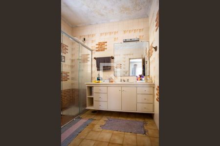 Casa para alugar com 580m², 5 quartos e 6 vagasBanheiro da Suíte