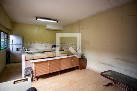 Casa para alugar com 580m², 5 quartos e 6 vagasSalão de Festas