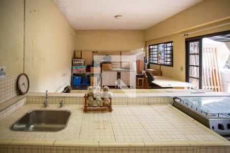 Casa para alugar com 580m², 5 quartos e 6 vagasSalão de Festas