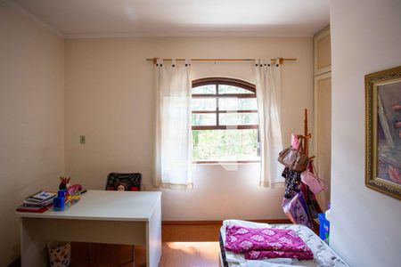 Casa para alugar com 580m², 5 quartos e 6 vagasQuarto 2