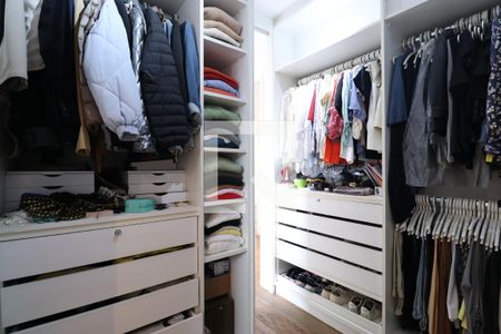 Apartamento à venda com 158m², 3 quartos e 2 vagasCloset da suíte 3