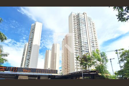 Apartamento à venda com 158m², 3 quartos e 2 vagasFachada