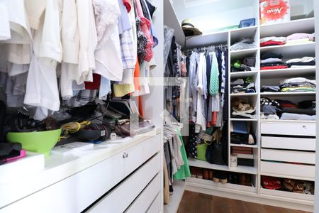 Apartamento à venda com 158m², 3 quartos e 2 vagasCloset da suíte 3