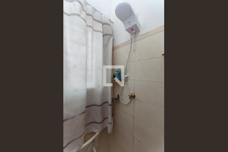 Banheiro Social de casa para alugar com 2 quartos, 100m² em Água Branca, São Paulo
