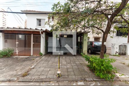 Fachada de casa para alugar com 2 quartos, 100m² em Água Branca, São Paulo