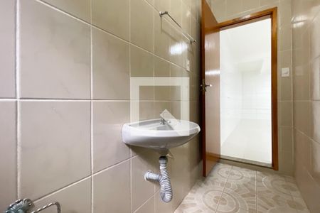 Casa à venda com 255m², 5 quartos e 2 vagasLavabo