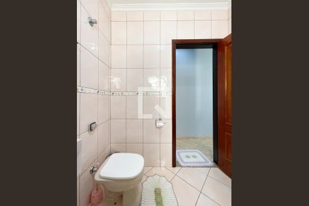 Casa à venda com 255m², 5 quartos e 2 vagasBanheiro 1 - Casa 1