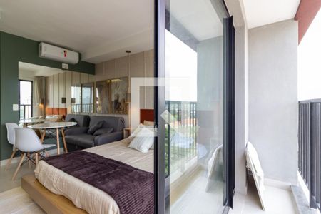 Varanda/Vista de kitnet/studio à venda com 1 quarto, 24m² em Pinheiros, São Paulo