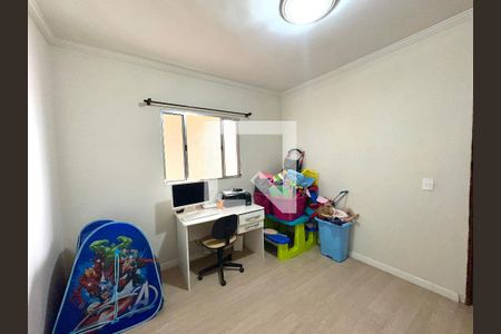 Casa à venda com 154m², 3 quartos e 2 vagas Casa à venda com 154m², 3 quartos e 2 vagasQuarto 2