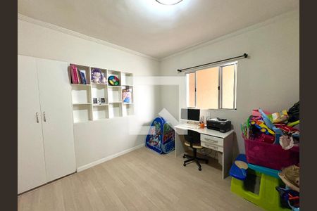 Casa à venda com 154m², 3 quartos e 2 vagas Casa à venda com 154m², 3 quartos e 2 vagasQuarto 2