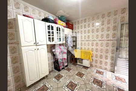 Casa à venda com 154m², 3 quartos e 2 vagas Casa à venda com 154m², 3 quartos e 2 vagasÁrea de Serviço