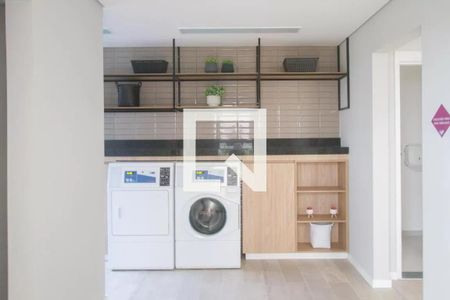 Apartamento à venda com 34m², 1 quarto e sem vagaÁrea comum - Lavanderia