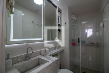 Banheiro de apartamento à venda com 1 quarto, 34m² em Santo Amaro, São Paulo