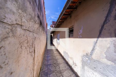 Casa à venda com 300m², 3 quartos e 2 vagas Casa à venda com 300m², 3 quartos e 2 vagasÁrea de Serviço