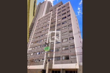 Studio para alugar com 27m², 1 quarto e sem vaga Studio para alugar com 27m², 1 quarto e sem vagaFachada