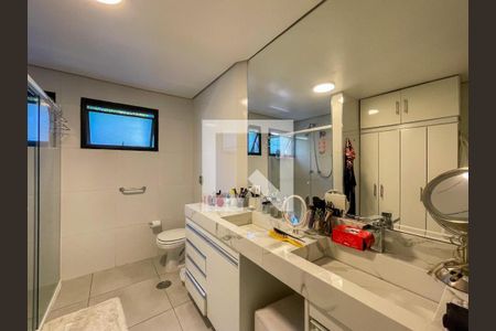 Apartamento à venda com 289m², 4 quartos e 4 vagas