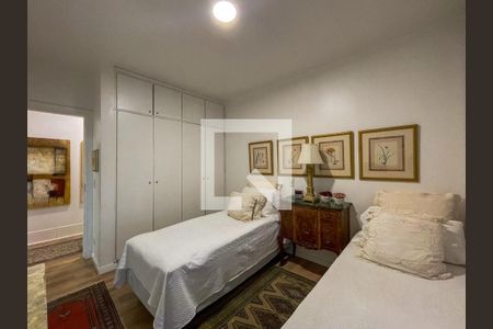 Apartamento à venda com 289m², 4 quartos e 4 vagas