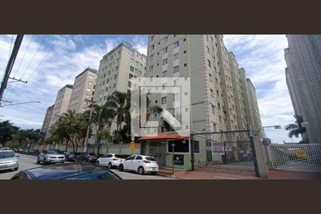 Apartamento à venda com 47m², 2 quartos e sem vaga Apartamento à venda com 47m², 2 quartos e sem vagaFachada
