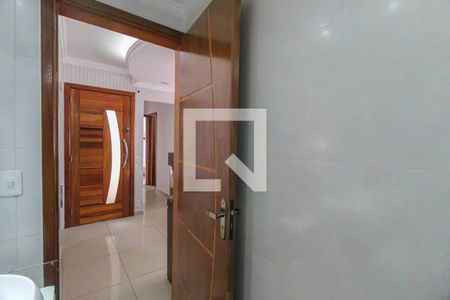 Apartamento à venda com 47m², 2 quartos e sem vaga Apartamento à venda com 47m², 2 quartos e sem vagaBanheiro