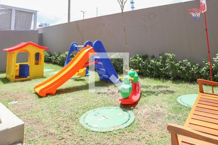 Apartamento para alugar com 28m², 1 quarto e sem vaga Apartamento para alugar com 28m², 1 quarto e sem vagaÁrea comum - Playground