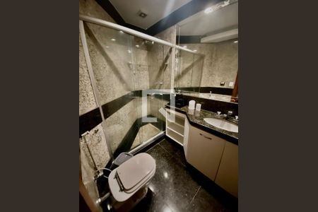 Apartamento para alugar com 190m², 3 quartos e 3 vagasBanheiro