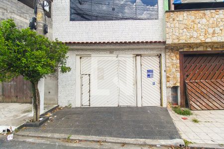Fachada + Plaquinha de casa para alugar com 1 quarto, 50m² em Jardim Matarazzo, São Paulo