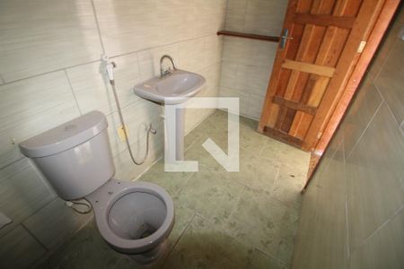 Casa para alugar com 60m², 2 quartos e sem vagaBanheiro