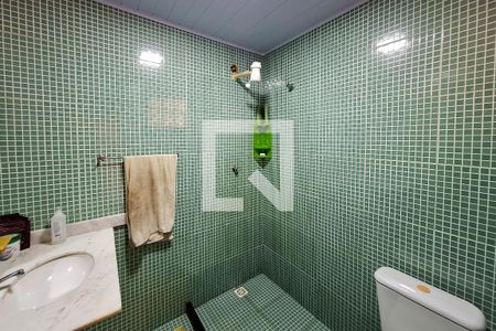 Casa para alugar com 80m², 2 quartos e 1 vaga Casa para alugar com 80m², 2 quartos e 1 vagaBanheiro Social