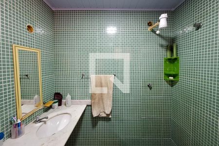 Casa para alugar com 80m², 2 quartos e 1 vaga Casa para alugar com 80m², 2 quartos e 1 vagaBanheiro Social