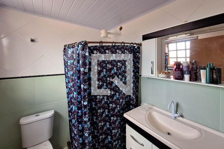 Casa para alugar com 80m², 2 quartos e 1 vaga Casa para alugar com 80m², 2 quartos e 1 vagaBanheiro da Suíte