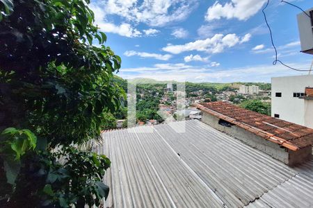 Casa para alugar com 80m², 2 quartos e 1 vaga Casa para alugar com 80m², 2 quartos e 1 vagaVista da Sacada