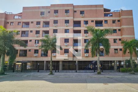 Apartamento para alugar com 84m², 2 quartos e 1 vaga Apartamento para alugar com 84m², 2 quartos e 1 vagaFachada