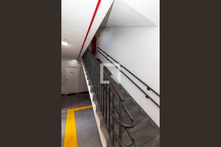 Apartamento para alugar com 42m², 2 quartos e 1 vagaEscada