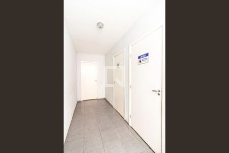 Apartamento para alugar com 42m², 2 quartos e 1 vagaÁrea comum - Banheiros Salão de festas 
