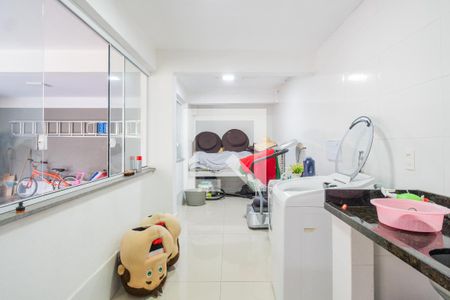 Casa à venda com 360m², 3 quartos e 8 vagas Casa à venda com 360m², 3 quartos e 8 vagasÁrea de Serviço