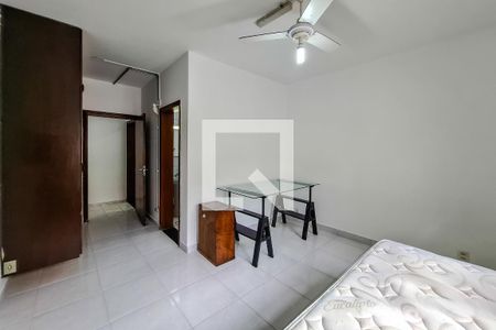 Casa à venda com 369m², 8 quartos e 5 vagasQuarto 3 suite CASA 02