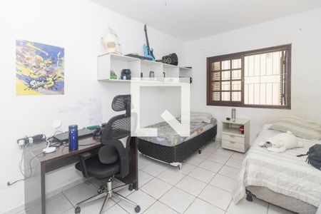 Casa à venda com 369m², 8 quartos e 5 vagasQuarto 3