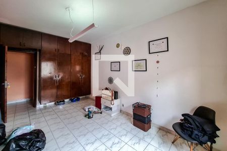 Casa à venda com 369m², 8 quartos e 5 vagasQuarto 1 CASA 03