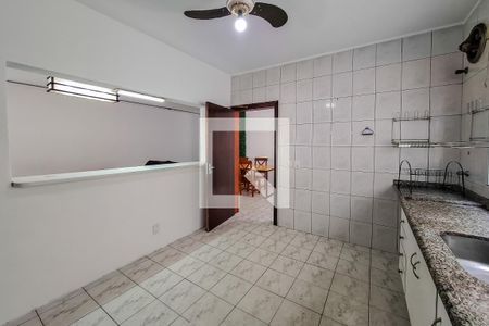 Casa à venda com 369m², 8 quartos e 5 vagasCozinha CASA 02