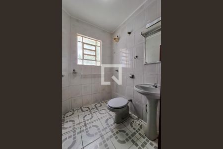 Casa à venda com 369m², 8 quartos e 5 vagasBanheiro CASA 02