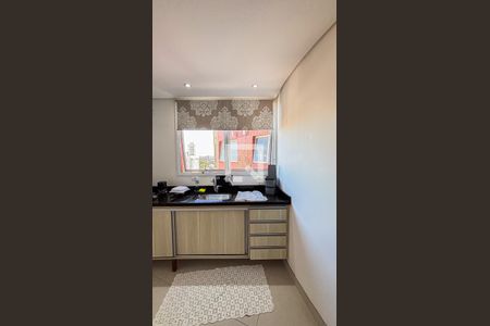 Apartamento à venda com 95m², 2 quartos e 2 vagasCozinha