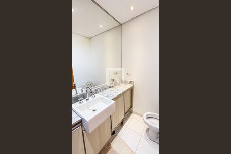 Apartamento à venda com 95m², 2 quartos e 2 vagasBanheiro da Suíte