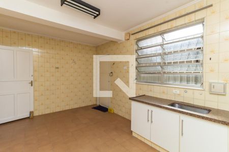 Casa à venda com 140m², 2 quartos e 2 vagasCozinha