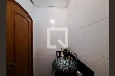 Casa à venda com 400m², 6 quartos e 3 vagas Casa à venda com 400m², 6 quartos e 3 vagasLavabo