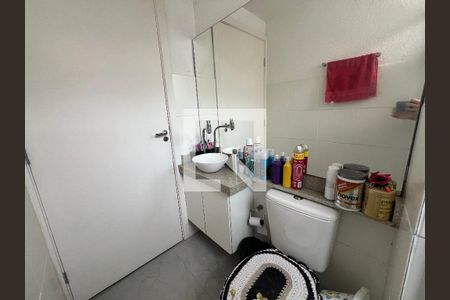 Apartamento à venda com 44m², 2 quartos e 1 vaga Apartamento à venda com 44m², 2 quartos e 1 vagaBanheiro