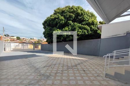 Casa para alugar com 65m², 2 quartos e 2 vagasQuintal - Garagem